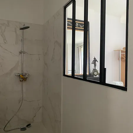 住宿加早餐酒店 Au Jardin Y 穆瓦萨克